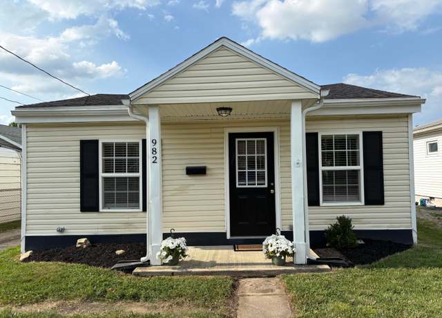 Property at 982 Oak Grove Ave, Marion, OH 43302, 3 beds, 1 bath