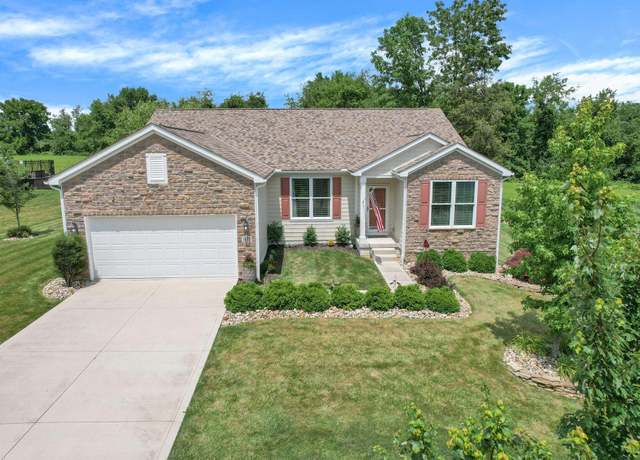 Property at 1835 Bent Creek Dr, Lancaster, OH 43130, 3 beds, 3 baths
