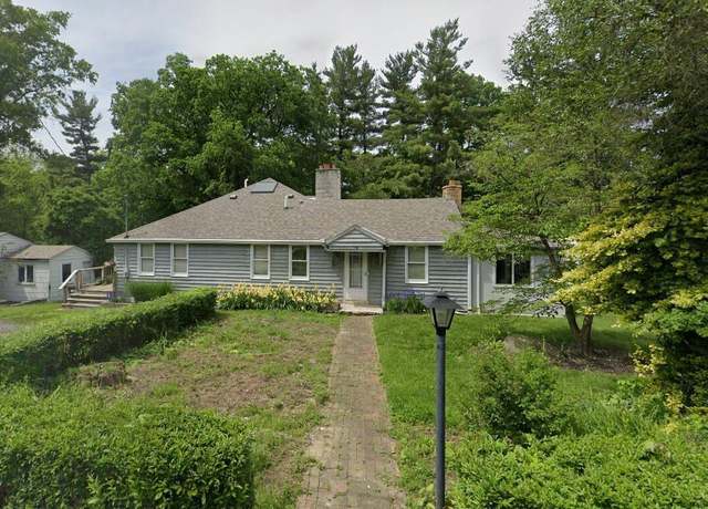 Property at 140 E Wilma Dr, Powell, OH 43065, 3 beds, 1 bath
