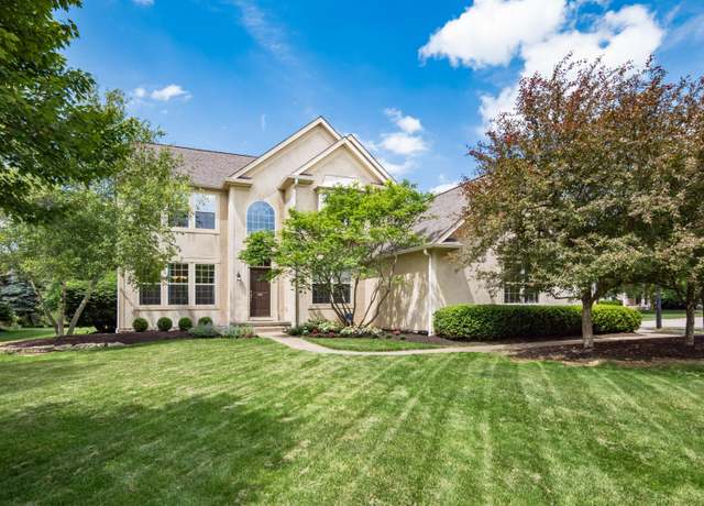 Property at 6810 Bearclover Dr, Dublin, OH 43016, 4 beds, 4.5 baths