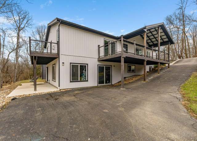 Property at 229 Green Valley Dr, Howard, OH 43028, 4 beds, 3 baths