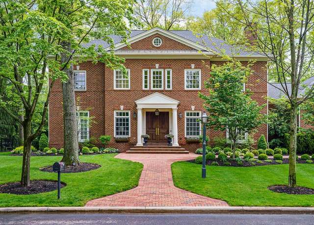 Property at 20 Wiveliscombe, New Albany, OH 43054, 5 beds, 6 baths