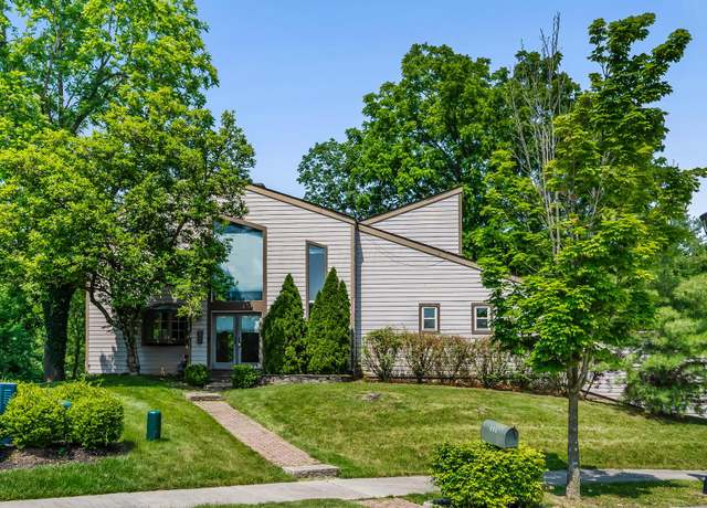 Photo of 933 Creek Run Ct, Westerville, OH 43081