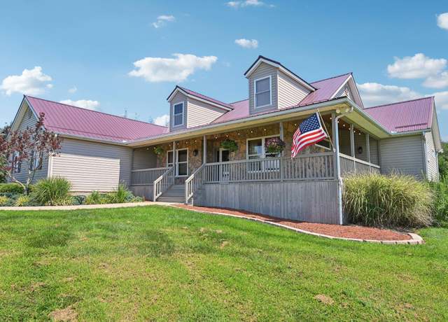 Property at 112 Arthur Ave, Newark, OH 43055, 4 beds, 3 baths