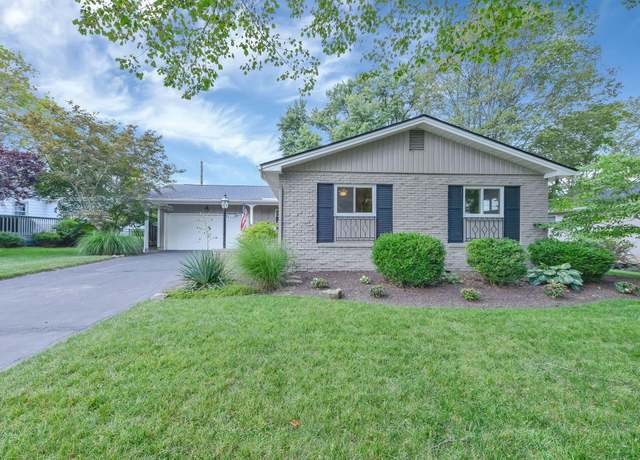 Property at 1112 Kennington Ave, Columbus, OH 43220, 3 beds, 2 baths