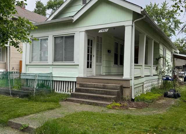 Property at 1482 Briarwood Ave, Columbus, OH 43211, 2 beds, 1 bath