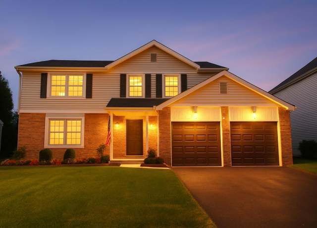 Property at 6905 Spruce Pine Dr, Columbus, OH 43235, 4 beds, 2.5 baths