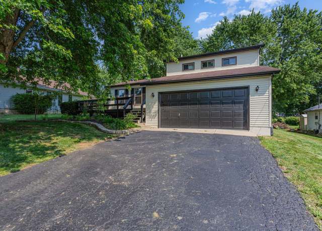 Property at 1855 E Choctaw Dr, London, OH 43140, 3 beds, 2.5 baths