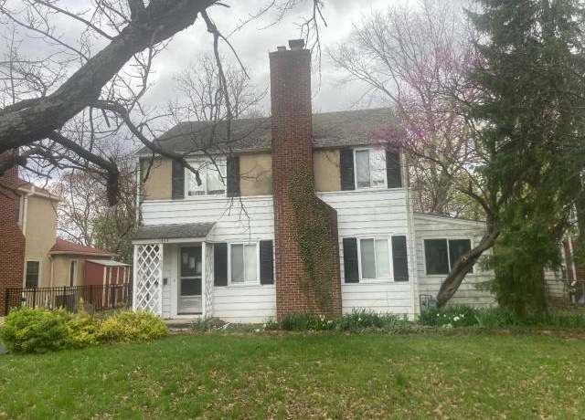 Property at 1956 Glenn Ave, Columbus, OH 43212, 3 beds, 2.5 baths
