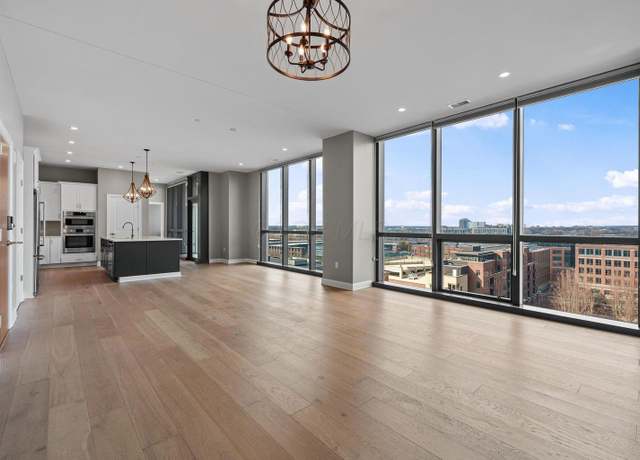 Property at 250 W Spring St #1013, Columbus, OH 43215, 2 beds, 2.5 baths
