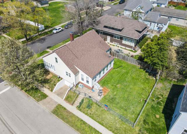 Property at 56 N High St, Jackson, OH 45640, 4 beds, 2 baths
