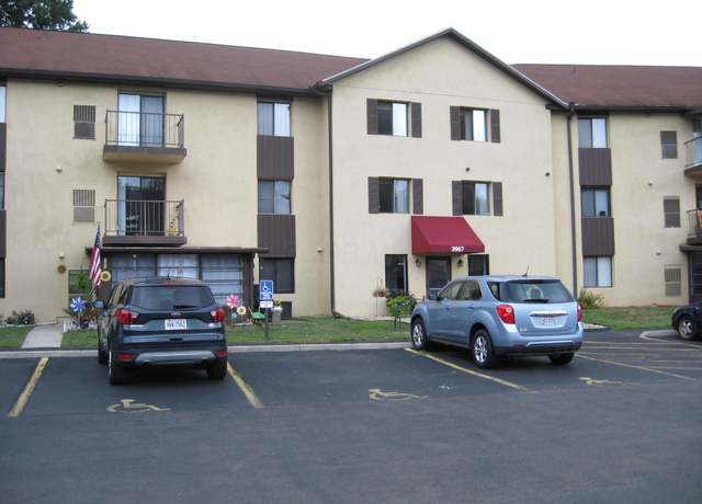 Property at 3967 Karl Rd #123, Columbus, OH 43224, 2 beds, 2 baths