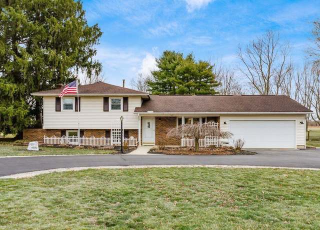 Property at 9976 Stoudertown Rd NW, Baltimore, OH 43105, 3 beds, 2 baths