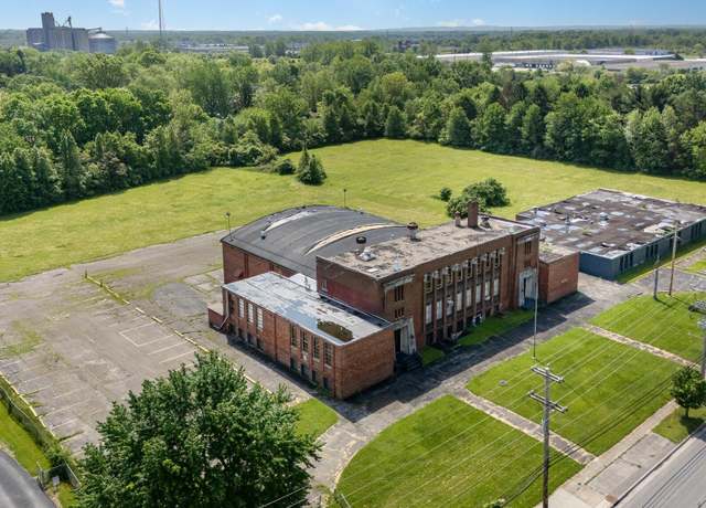 Property at 1712 Courtright Rd, Columbus, OH 43227