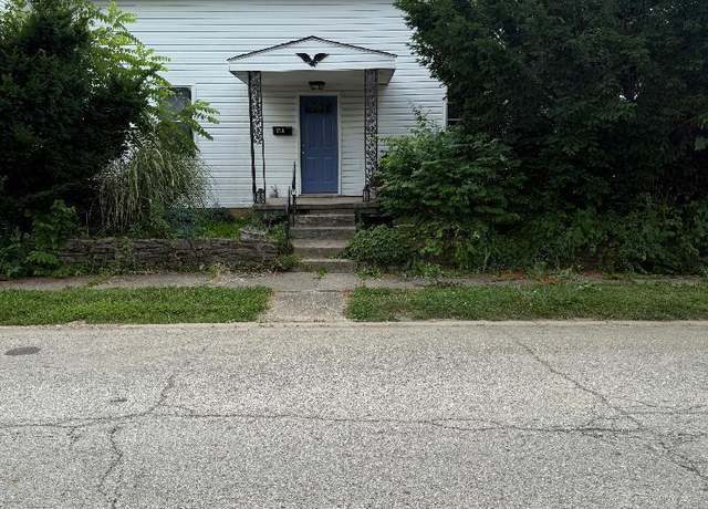 Property at 611 N Russell St, Urbana, OH 43078, 3 beds, 1 bath