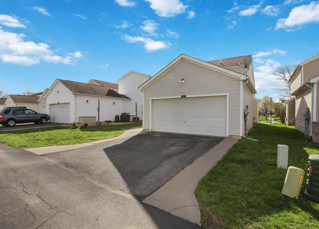 Property at 831 Summerville Dr, Delaware, OH 43015, 3 beds, 2.5 baths