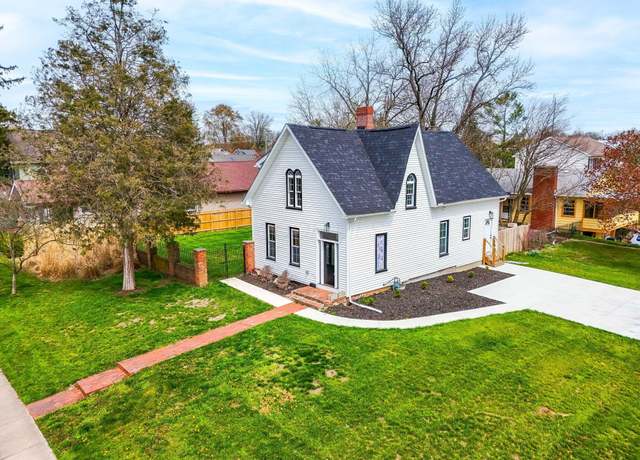 Property at 92 N Vine St, Westerville, OH 43081, 4 beds, 2.5 baths