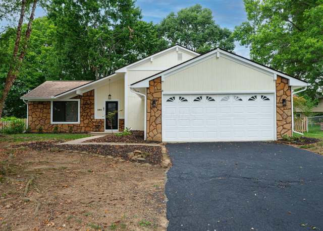 Property at 260 Old Coach Pl, Canal Winchester, OH 43110, 4 beds, 2.5 baths