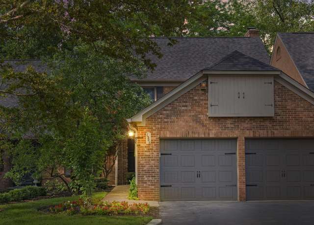Property at 1206 Kenbrook Hills Dr, Columbus, OH 43220, 2 beds, 3.5 baths