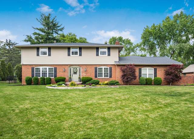 Property at 1360 Clubview Blvd S, Columbus, OH 43235, 4 beds, 3 baths