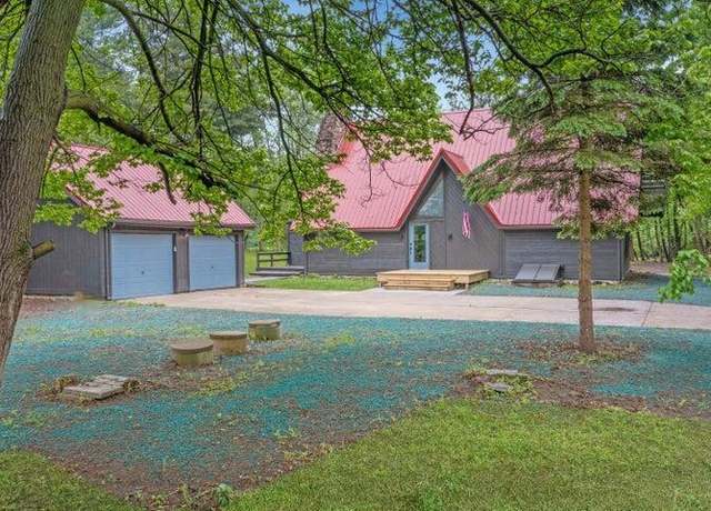 Property at 5565 Short Rd, New Carlisle, OH 45344, 4 beds, 2 baths