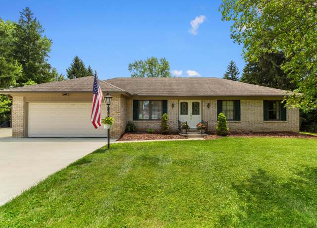 Photo of 6983 Doran Dr, New Albany, OH 43054