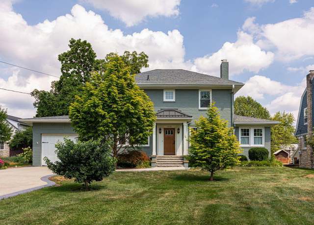 Property at 1430 Arlington Ave, Columbus, OH 43212, 3 beds, 2.5 baths