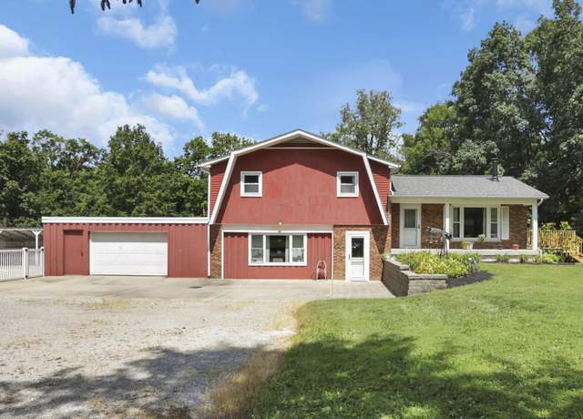 Property at 3006 Mud House Rd NE, Lancaster, OH 43130, 3 beds, 2 baths