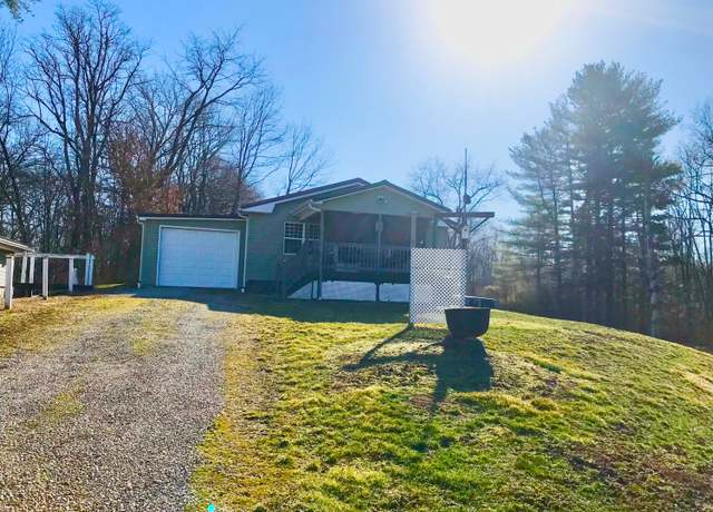 Property at 383 Nuzum St, New Lexington, OH 43764, 3 beds, 1 bath