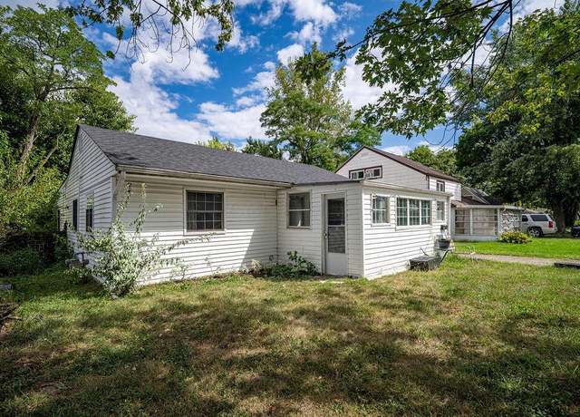 Property at 2054 Jermain Dr, Columbus, OH 43219, 3 beds, 2 baths