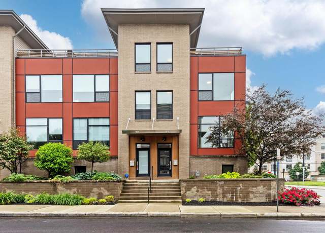 Property at 123 Aston Row Ln, Columbus, OH 43201, 3 beds, 2.5 baths