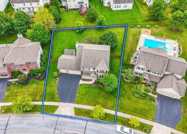 Photo of 7614 Eagle Trace Dr, Westerville, OH 43082