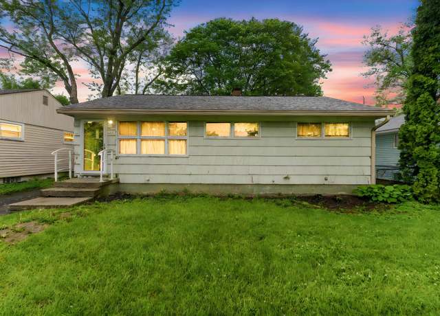 Property at 3491 Hiawatha St, Columbus, OH 43224, 3 beds, 2 baths