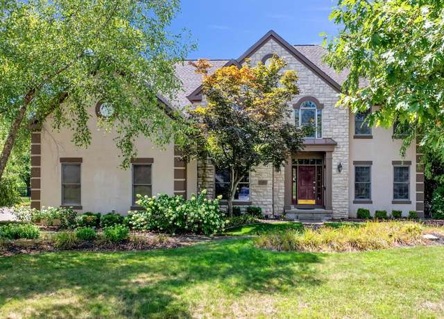 Property at 3395 Heritage Oaks Dr, Hilliard, OH 43026, 4 beds, 4 baths