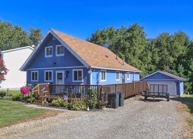 Property at 890 Winesap Dr, Howard, OH 43028, 3 beds, 2 baths