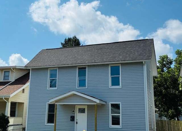 Property at 652 E 6th Ave, Lancaster, OH 43130, 3 beds, 2 baths