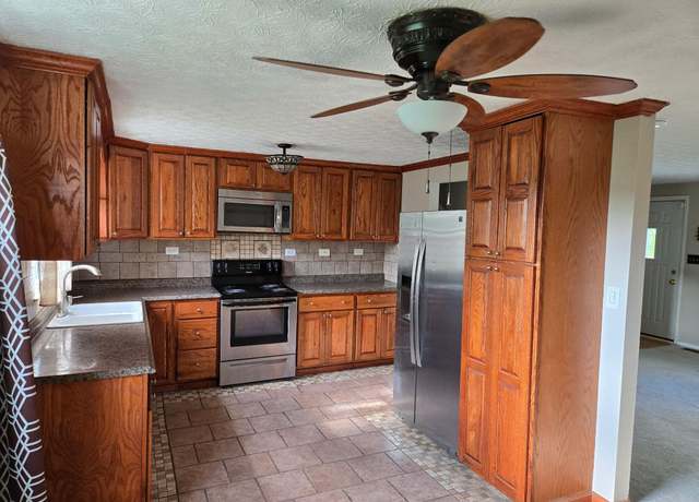 Property at 1275 Hathersage Pl, Galloway, OH 43119, 3 beds, 1.5 baths