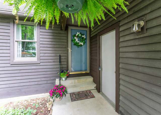 Property at 3107 Hamden Ct, Dublin, OH 43017, 4 beds, 2 baths