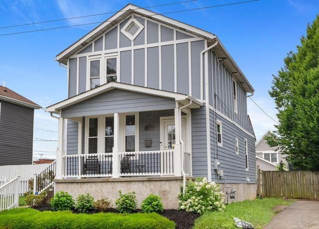 Property at 497 E Kossuth St, Columbus, OH 43206, 2 beds, 2.5 baths