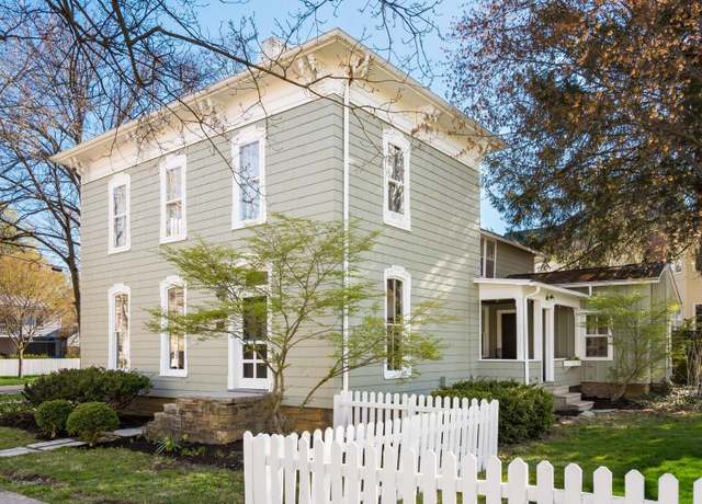 Property at 134 N Pearl St, Granville, OH 43023, 3 beds, 2.5 baths