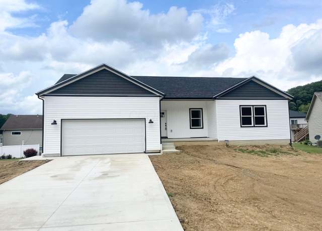 Property at 32366 Lilac Ln, Logan, OH 43138, 3 beds, 2 baths