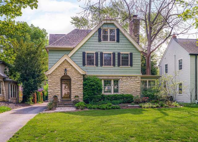 Property at 84 N Ardmore Rd, Columbus, OH 43209, 5 beds, 2.5 baths