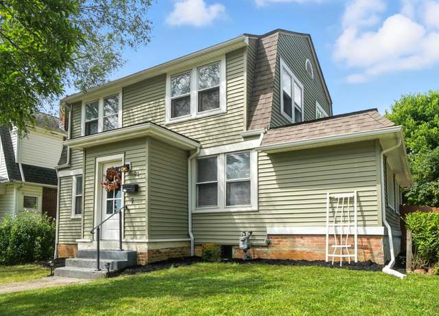 Property at 94 E Como Ave, Columbus, OH 43202, 3 beds, 2 baths