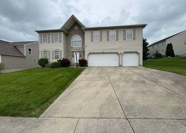 Property at 310 Abbey Ave, Lithopolis, OH 43136, 5 beds, 3.5 baths