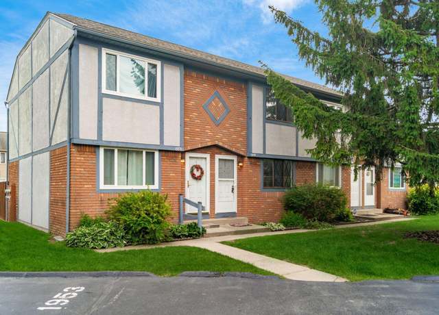 Property at 1955 Slaton Ct, Columbus, OH 43235, 2 beds, 1.5 baths