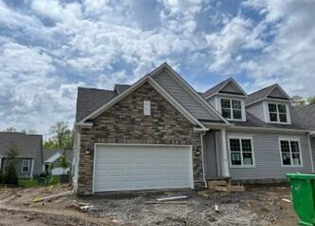 Property at 1683 Bookfield Ln, Grove City, OH 43123, 3 beds, 2.5 baths