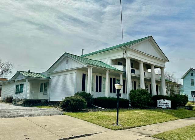 Property at 33 E College St, Fredericktown, OH 43019, 3 beds, 2 baths