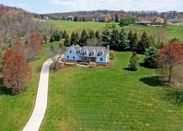 Property at 1400 Charolais Dr, Mansfield, OH 44903, 4 beds, 4 baths