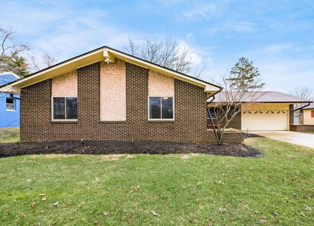 Property at 4484 Loos Cir E, Columbus, OH 43214, 3 beds, 2.5 baths