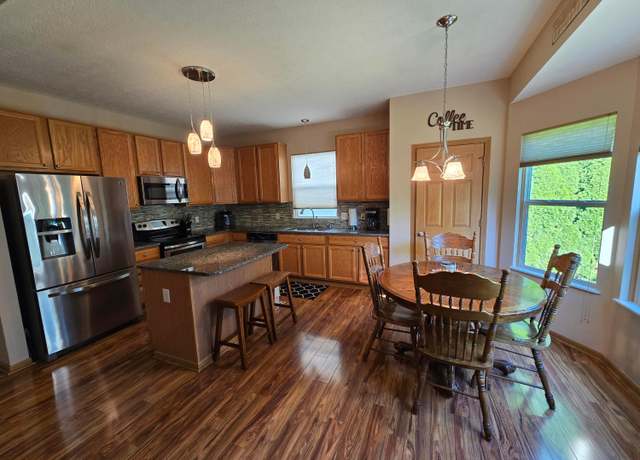 Photo of 7231 Winterbek Ave, New Albany, OH 43054
